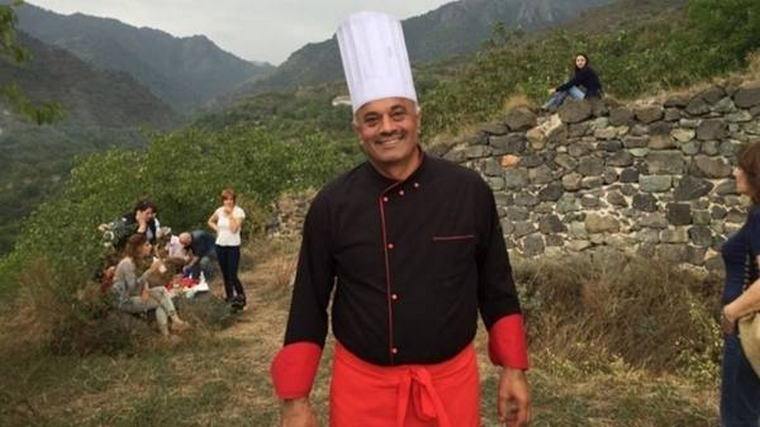 Many European dishes are based on Armenian traditional recipes. According to culinary expert Sedrak Mamulyan, our compatriots, mostly settlers from the kingdom of Ani, had brought their recipes with them to Europe.fv