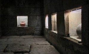 Ancient Tomb Discovered Beneath Arshakunyats Street in Yerevan