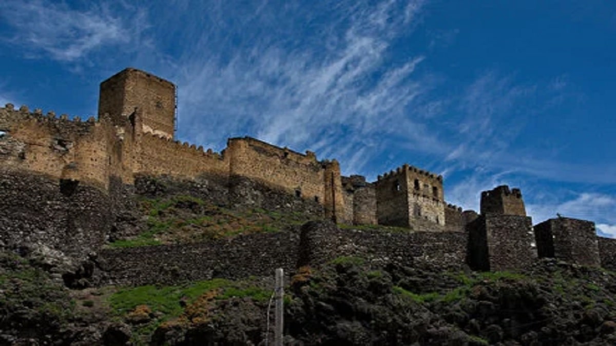 Khertvisi: A Village Steeped in History